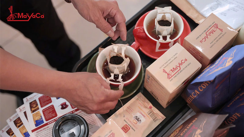 Hop-cafe-phin-giay-mayaca-good-inside-1-mayacacoffee