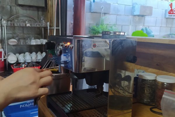 thay-ron-may-pha-ca-phe-lelit-mayacacoffee