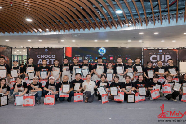 Ceo-mayaca-coffee-ho-duc-tien-ghi-dau-an-tai-vietnam-coffee-challenge-mayaca-7