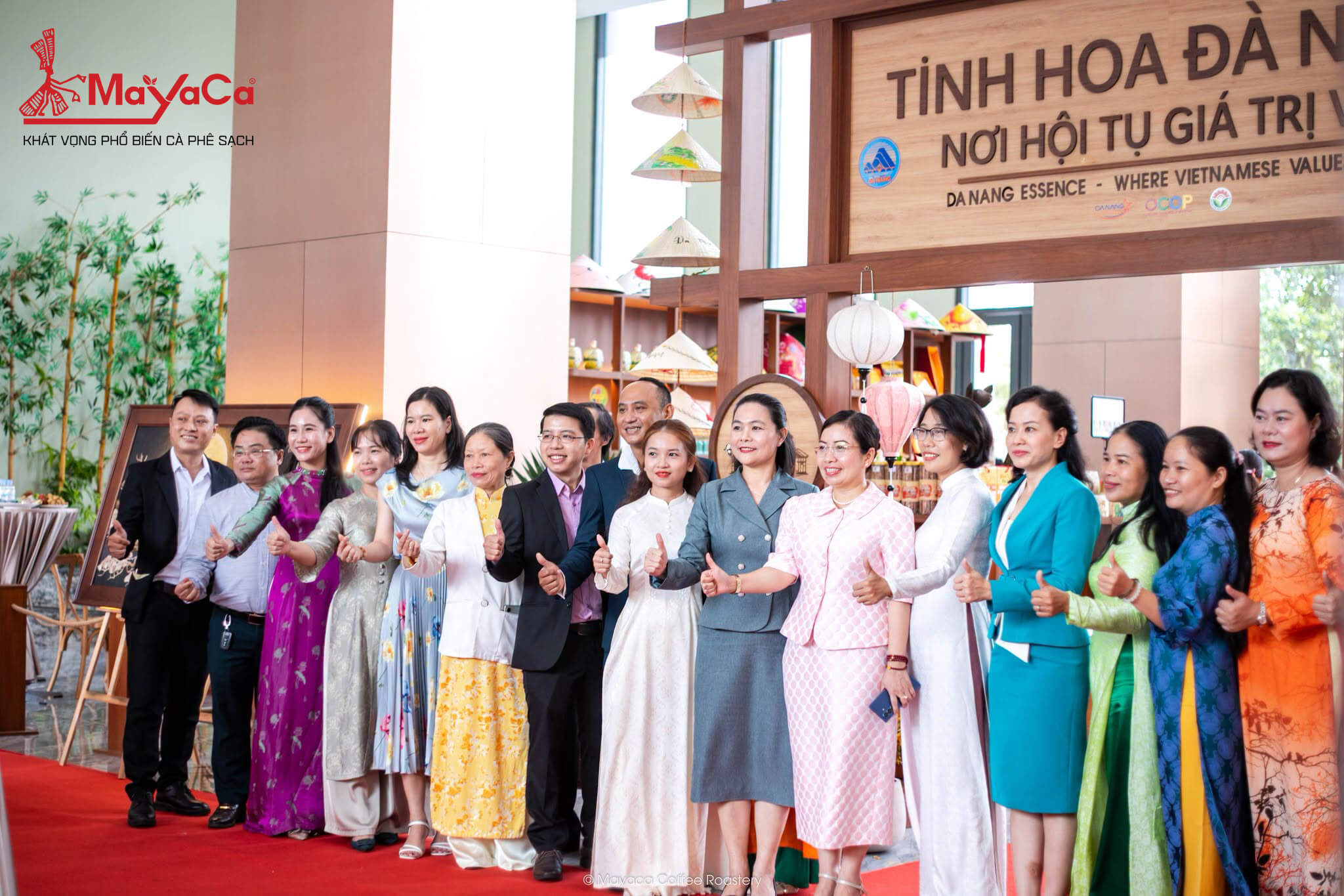 Tinh-hoa-da-nang-khong-gian-quang-ba-san-pham-dia-phuong-den-du-khach-2