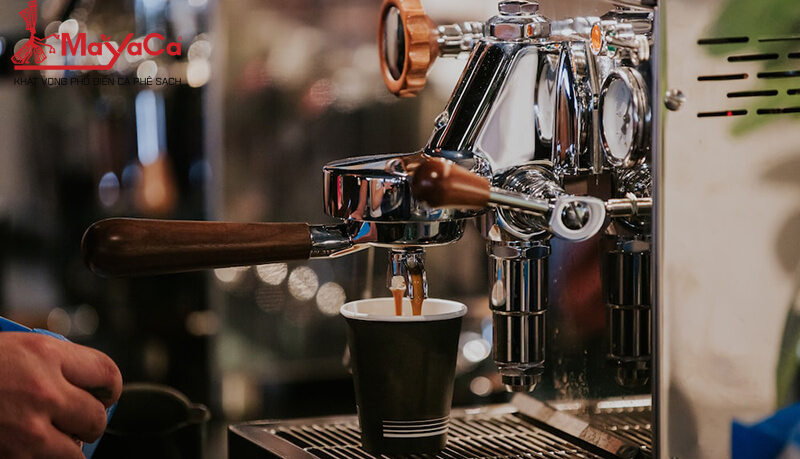 Ca-phe-pha-phin-hay-ca-phe-pha-may-ngon-hon-mayacacoffee-6