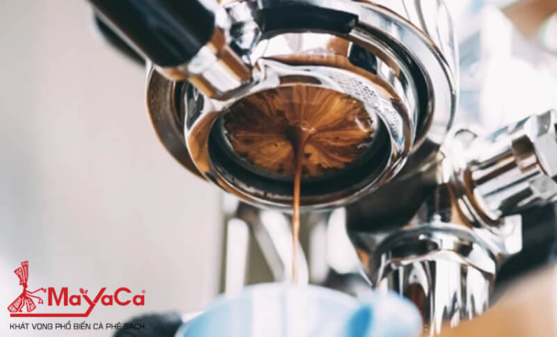 Ca-phe-pha-phin-hay-ca-phe-pha-may-ngon-hon-mayacacoffee-7