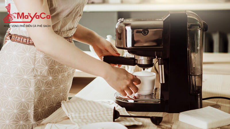 Kinh-nghiem-mua-may-pha-ca-phe-gia-dinh-mayacacoffee