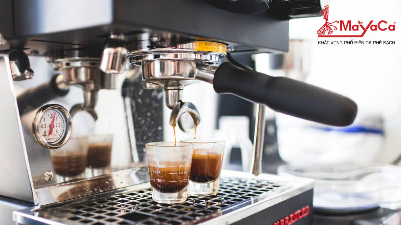 So-sanh-may-pha-ca-phe-1-group-va-2-group-mayacacoffee-9